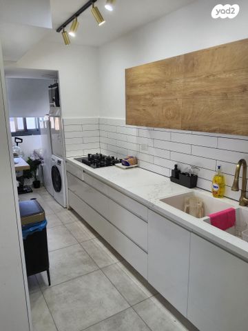 דירה, רבינא 16, דובב מישרים / רמת בית שמש ד-1, בית שמש