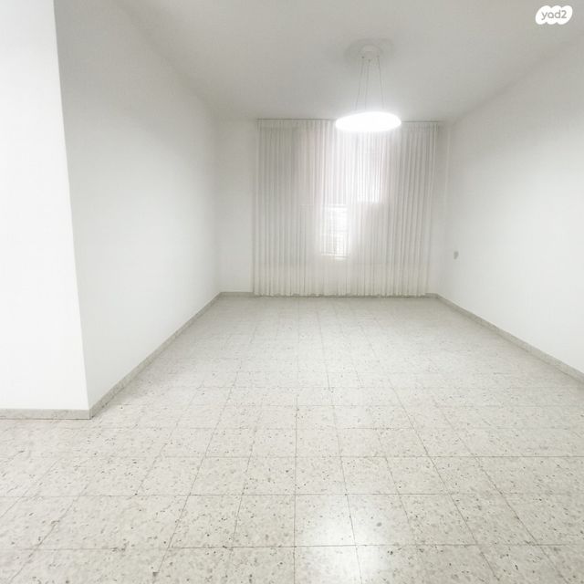 דירה, דפנה 59, מרכז העיר, סביניה, הוותיקה, קרית ביאליק