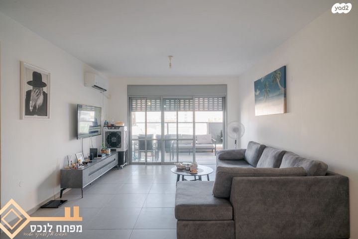 דירה, רפיח ים, נתיבות מערב, נתיבות