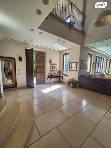 בית פרטי/ קוטג', כפר שמריהו, כפר שמריהו