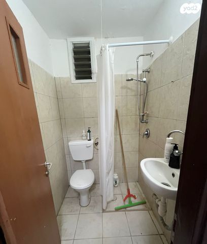 דירה, אור עקיבא