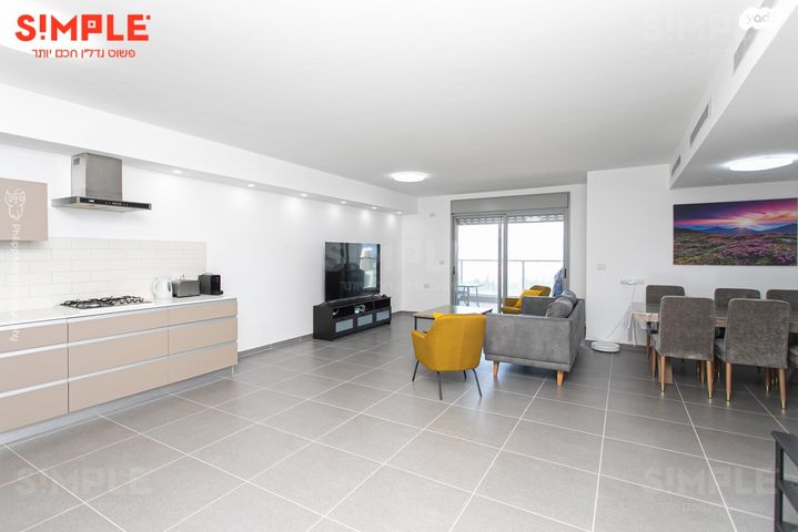 דירה, העגור, החותרים, טירת כרמל