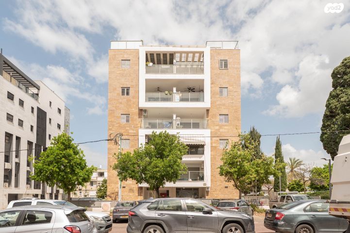 דירת גן, בלפור, נתניה