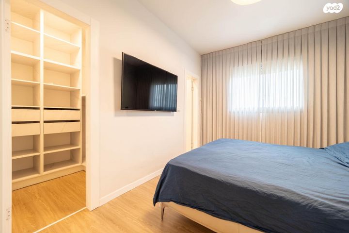 דירה, משה סנה 41, פתח תקווה