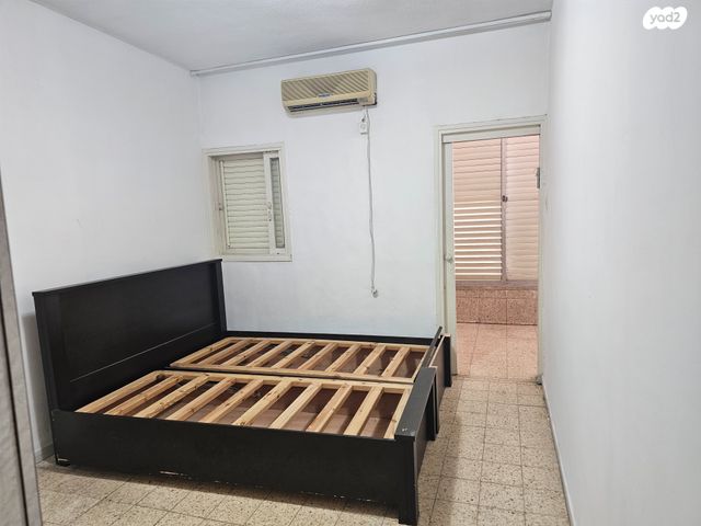 דירה, מנחם, הר שלום, בני ברק