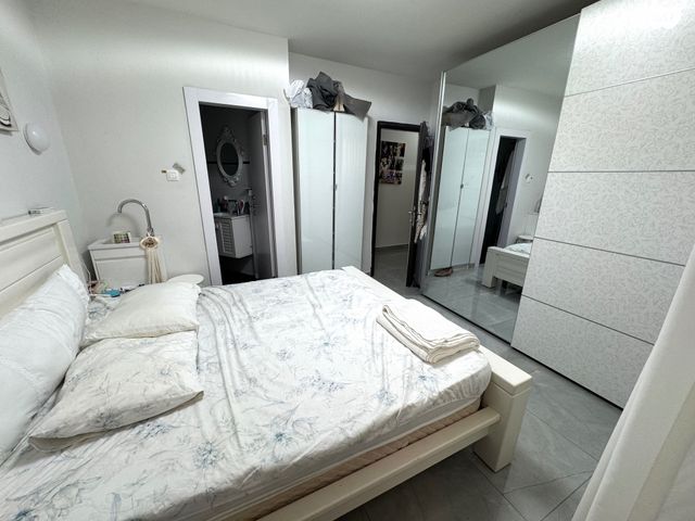 דירת גן, הרב יצחק נסים, נווה ים, אשקלון