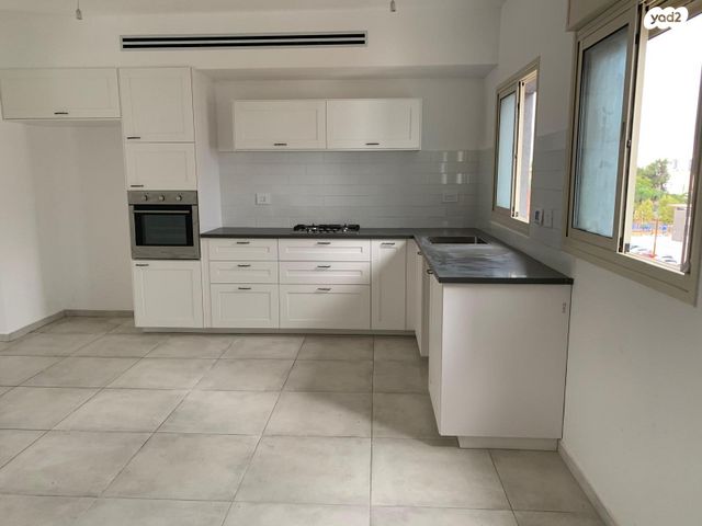 דירה, יעקב בן סירא, הרקפות, ראשון לציון