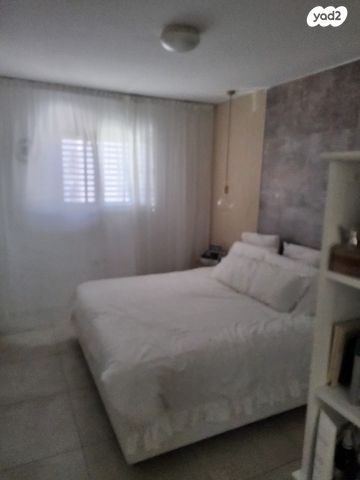 דירה, רבינא 16, דובב מישרים / רמת בית שמש ד-1, בית שמש