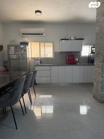 דירה, שדרות בן גוריון, מרכז העיר, סביניה, הוותיקה, קרית ביאליק