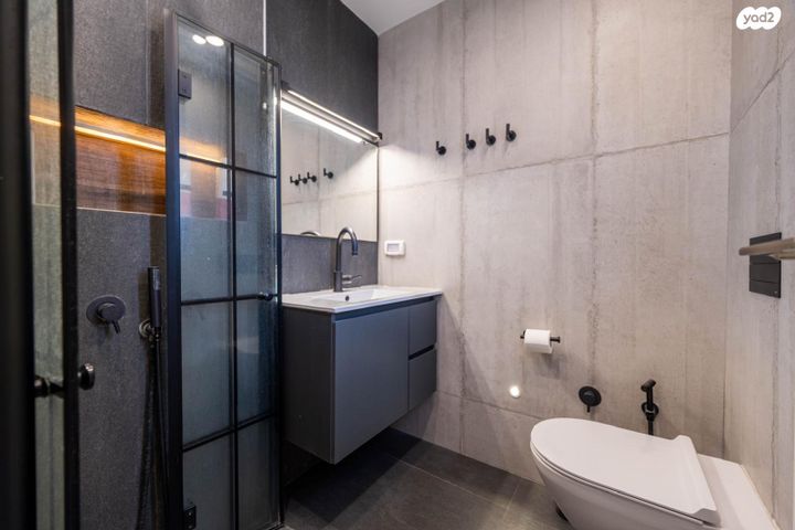 דירה, משה סנה 41, פתח תקווה