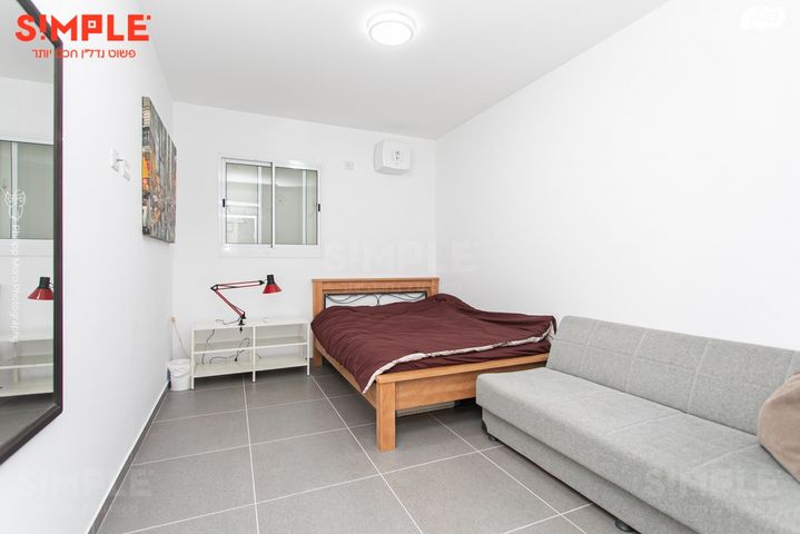 דירה, העגור, החותרים, טירת כרמל