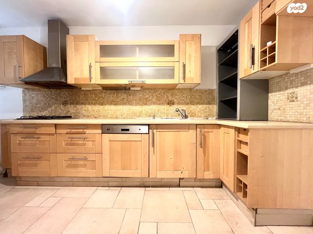 דירת גן, הרב יוסף חיים שרים, רמת שרת, ירושלים