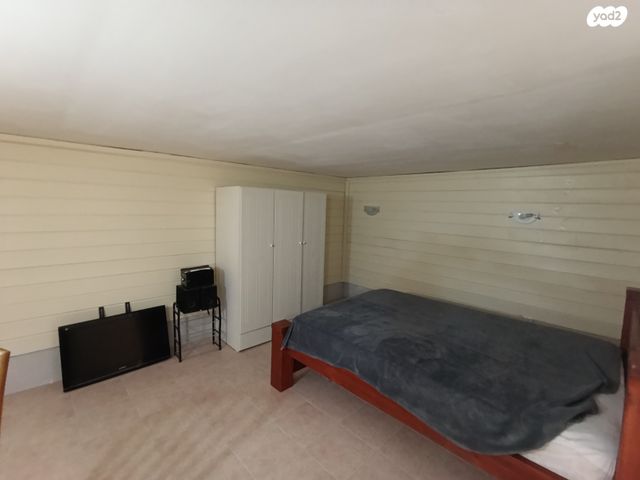 דירת גן, צוריאל