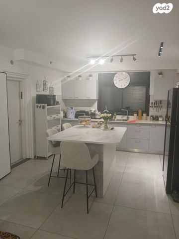 דירה, רוטשילד עצמאות, בת ים