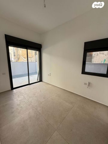 דירת גן, תל אביב יפו