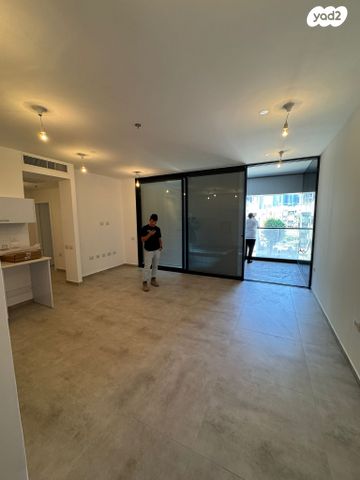 דירה, תוצרת הארץ 2, נחלת יצחק, תל אביב יפו