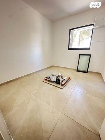 דירה, קוסטה ריקה, עיר גנים, ירושלים