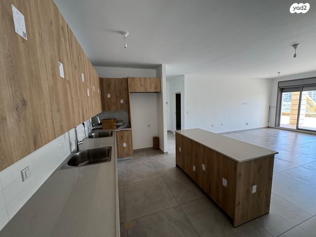 דירה, חגואל, בית שמש