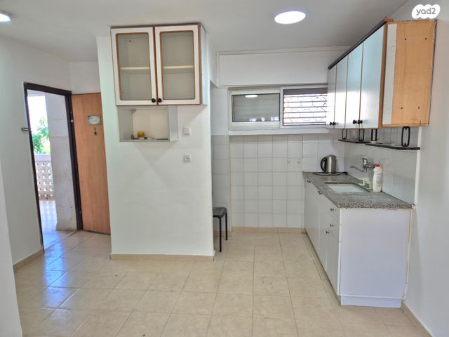 דירה, גבעת המורה, עפולה