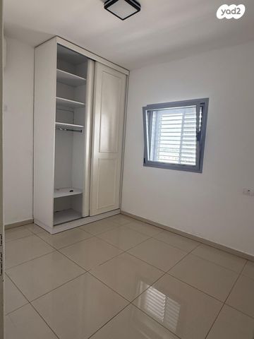 דירה, יוחנן הסנדלר, דרום חדש, פארק הים, בת ים