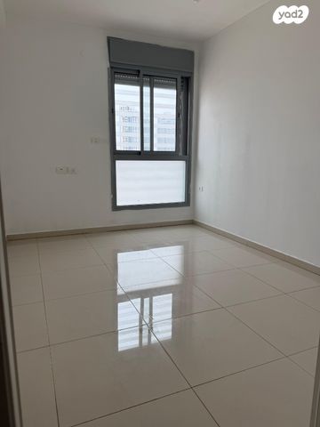 דירה, יוחנן הסנדלר, דרום חדש, פארק הים, בת ים