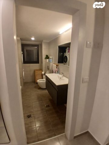 דירה, רוטשילד עצמאות, בת ים