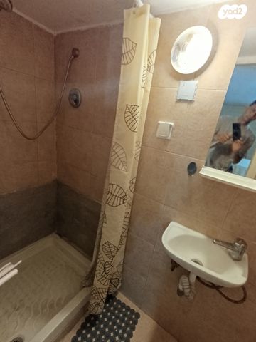 דירת גן, צוריאל