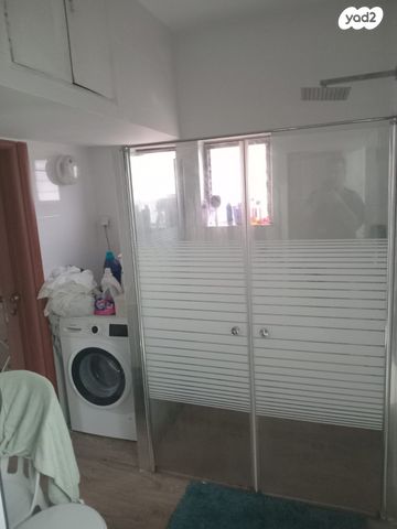 דירה, שער ציון, קרית שרת מערב, חולון