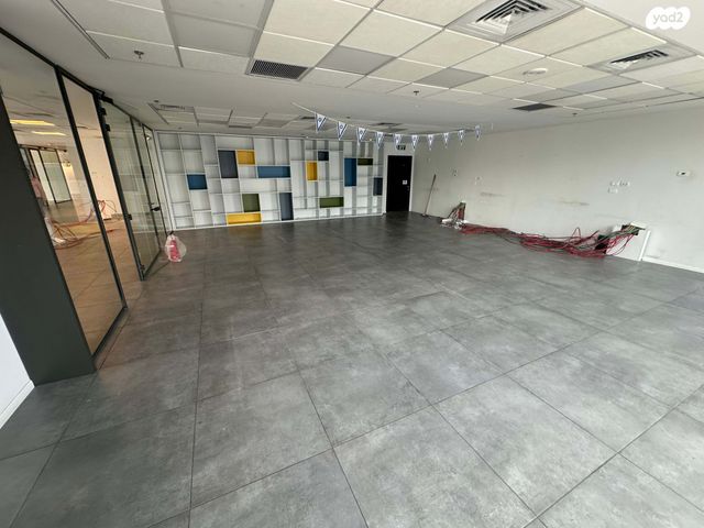 משרדים, הרוקמים, אזור תעשיה ג, חולון