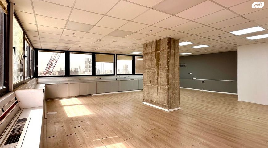 אבן גבירול 124