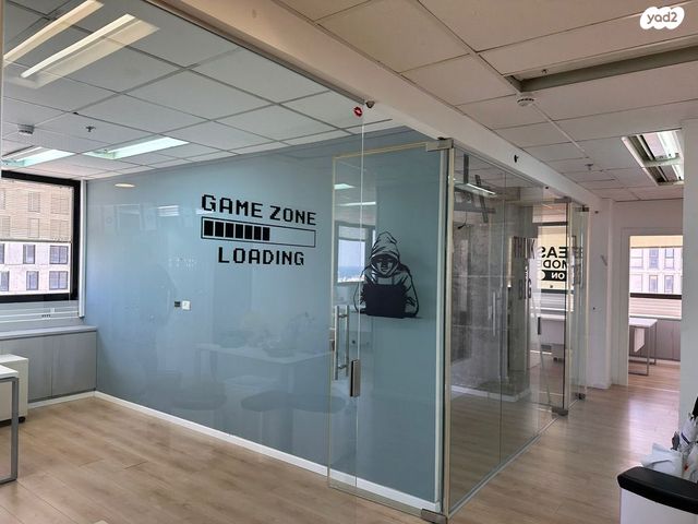 משרדים, אבן גבירול 124, הצפון החדש - כיכר המדינה, תל אביב יפו