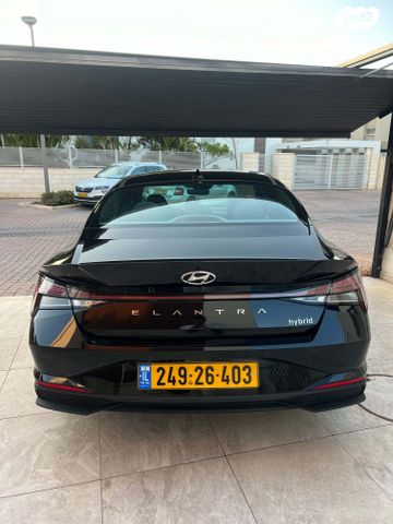 יונדאי אלנטרה