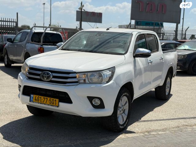 מודעת רכב טויוטה היילקס