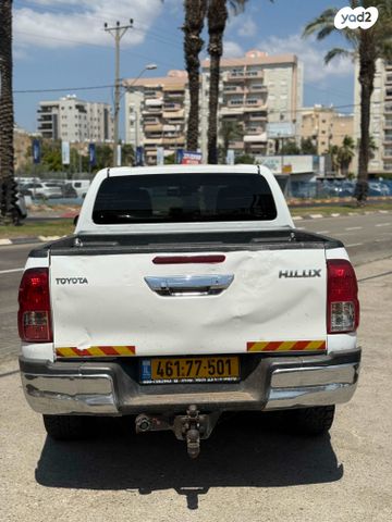 טויוטה היילקס