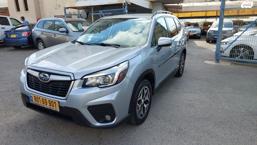 סובארו פורסטר