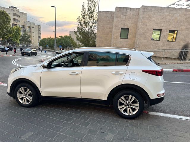 קיה ספורטז'