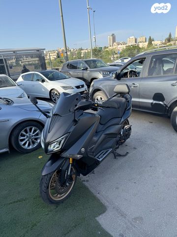 ימאהה T-Max 530