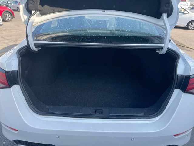 ניסאן סנטרה