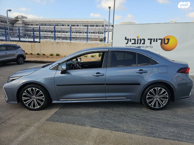 טויוטה קורולה