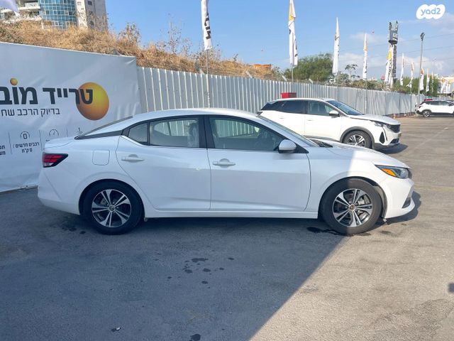 ניסאן סנטרה