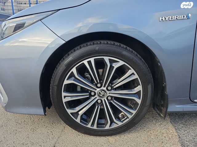 טויוטה קורולה