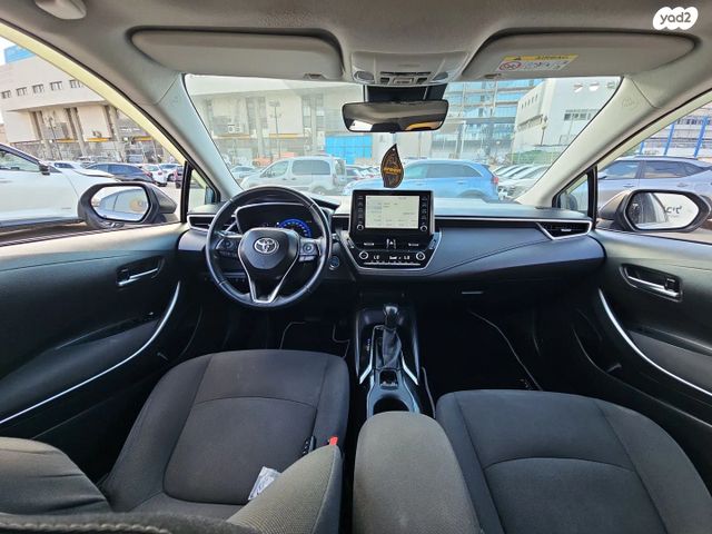 טויוטה קורולה