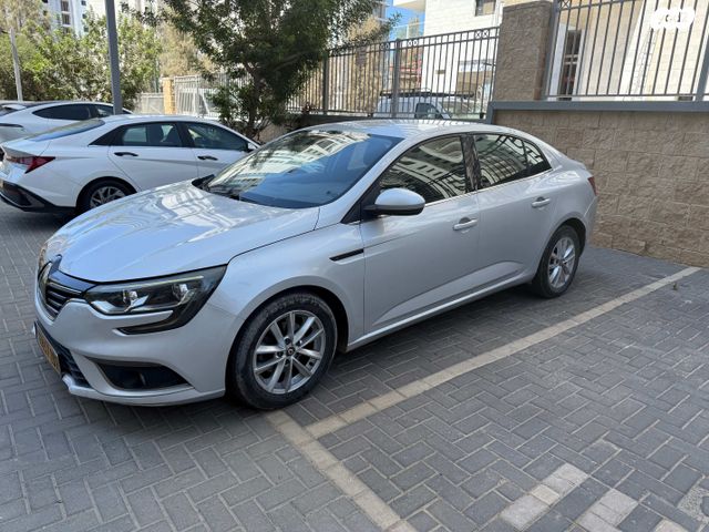 מודעת רכב רנו מגאן