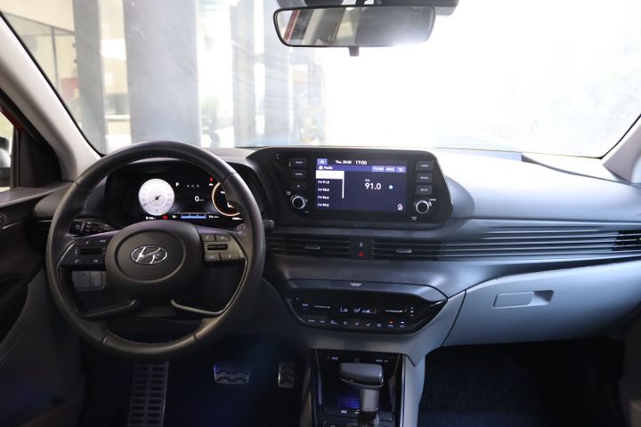 יונדאי באיון