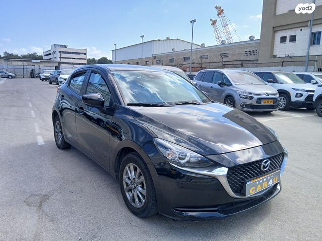 מודעת רכב מאזדה 2
