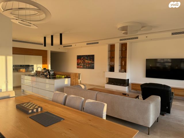 גג/ פנטהאוז, אליעזר שילוני 2, עיר גנים, ירושלים