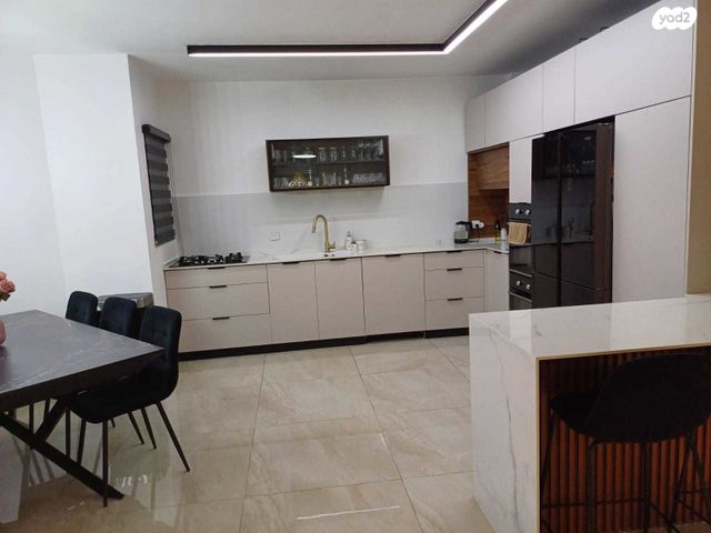 דירה, דוד אלעזר 16, שכונה ו', באר שבע