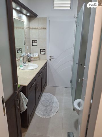 גג/ פנטהאוז, חיים בר לב 5, גן מוטה גור, עכו