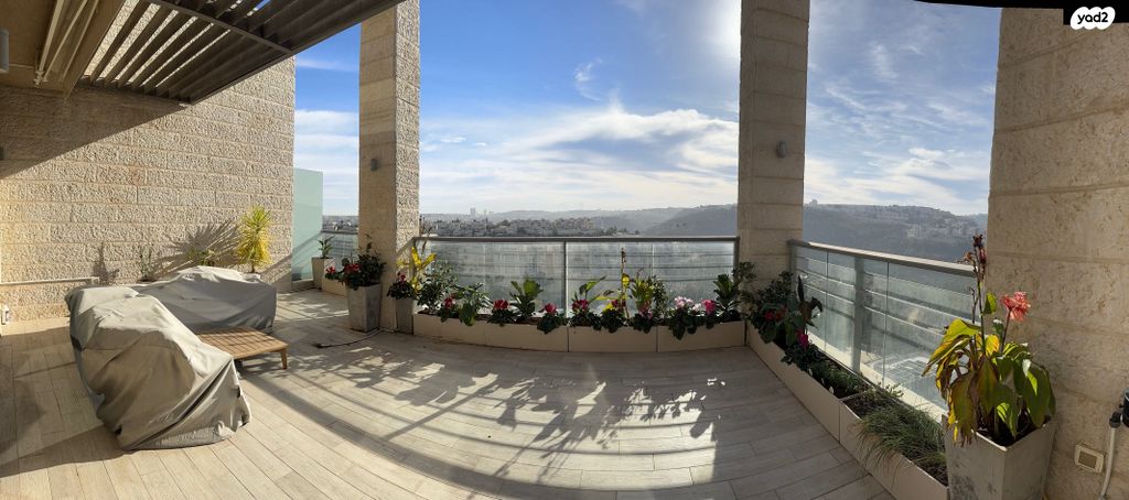 גג/ פנטהאוז, אליעזר שילוני 2, עיר גנים, ירושלים