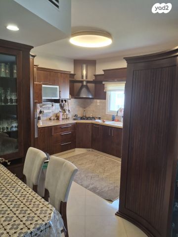 גג/ פנטהאוז, חיים בר לב 5, גן מוטה גור, עכו